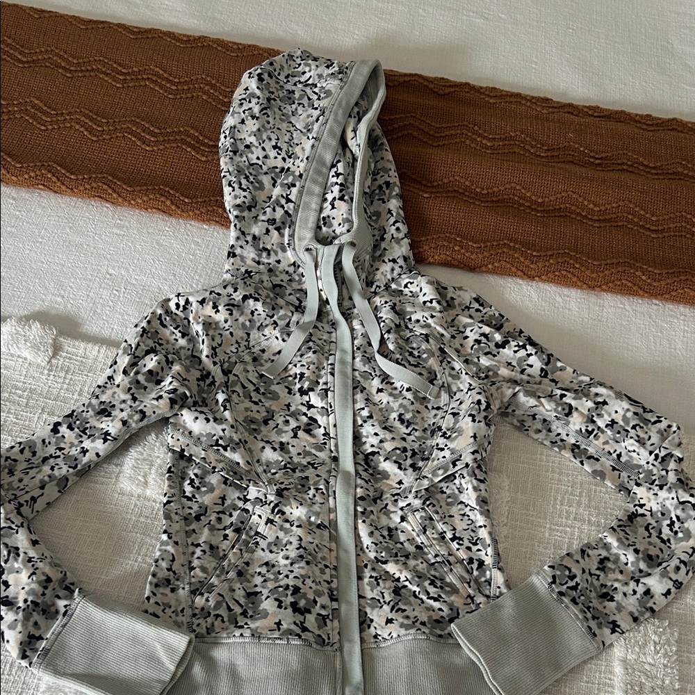 Lululemon Floral Zip-Up Scuba